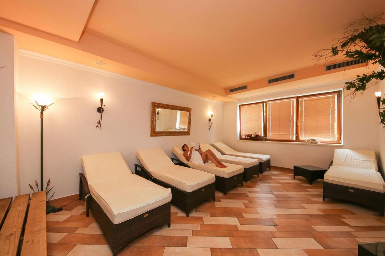 Hotel Dax Лофер Екстериор снимка