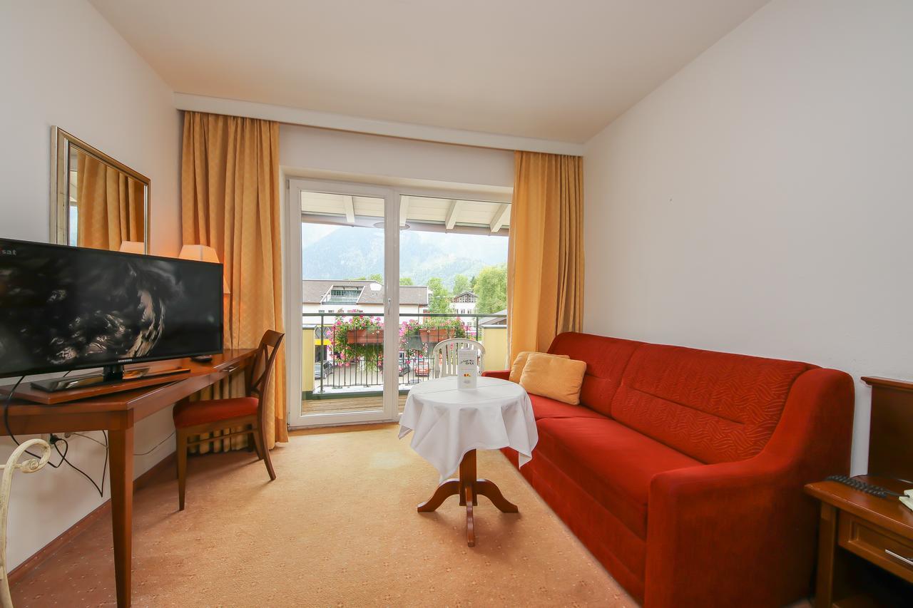 Hotel Dax Лофер Екстериор снимка